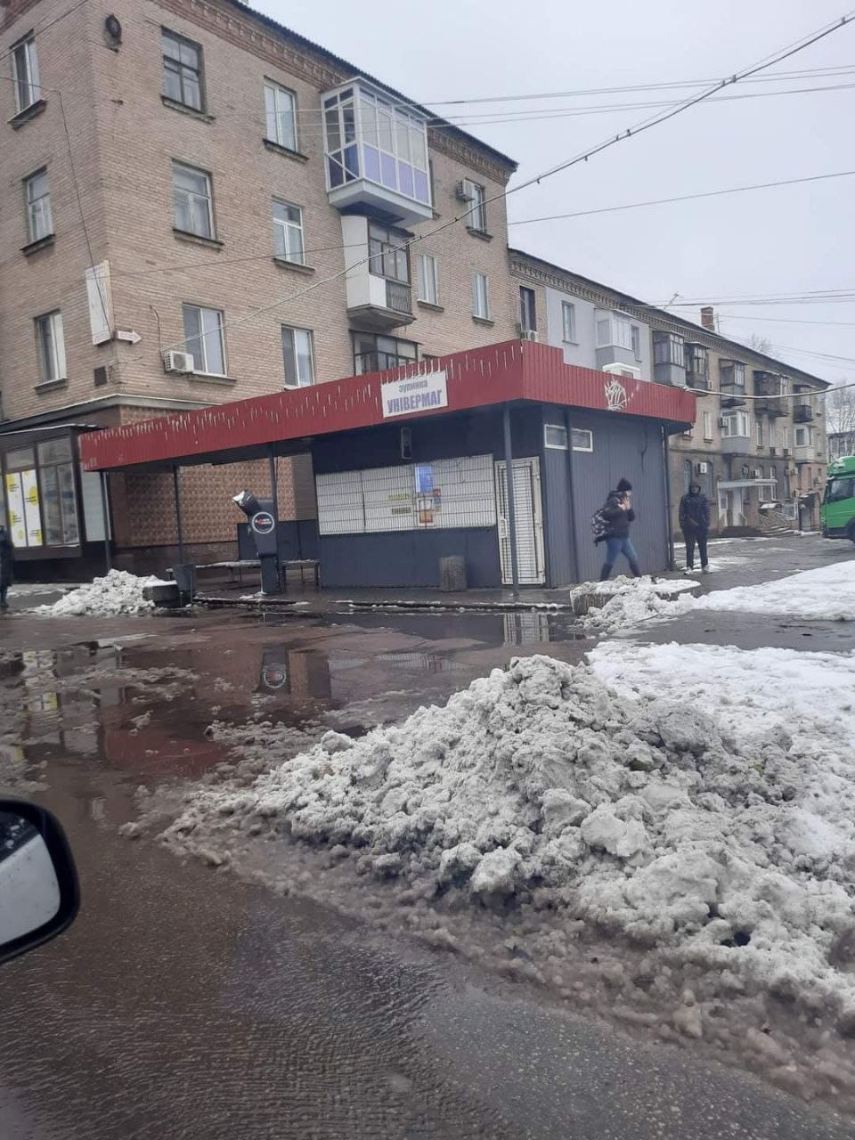 Прибирання та розчистка прилеглої території підприємцями нашого району