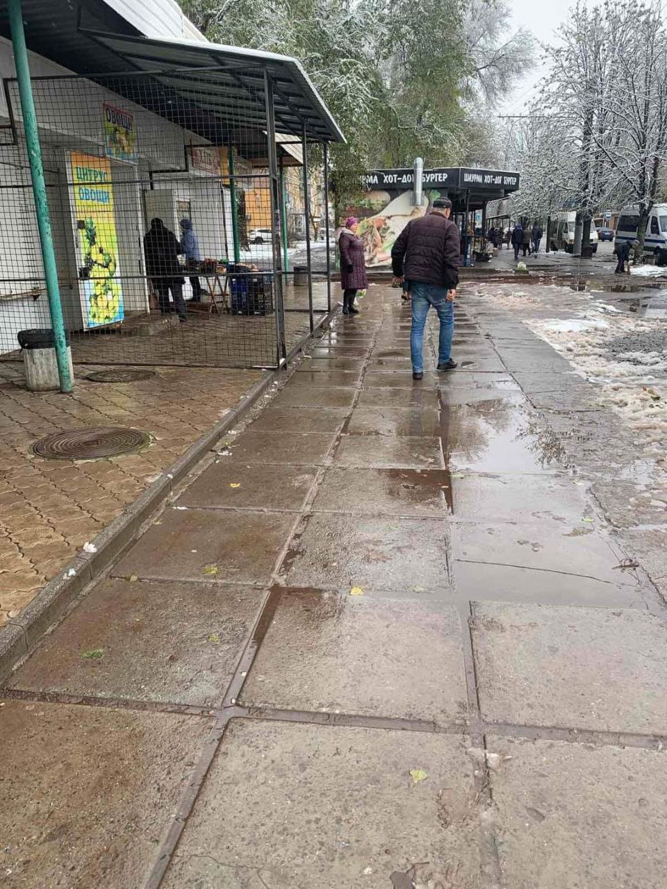 Прибирання та розчистка прилеглої території підприємцями нашого району