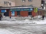 Прибирання від снігу та посипання від ожеледиці території біля своїх об'єктів бізнесу