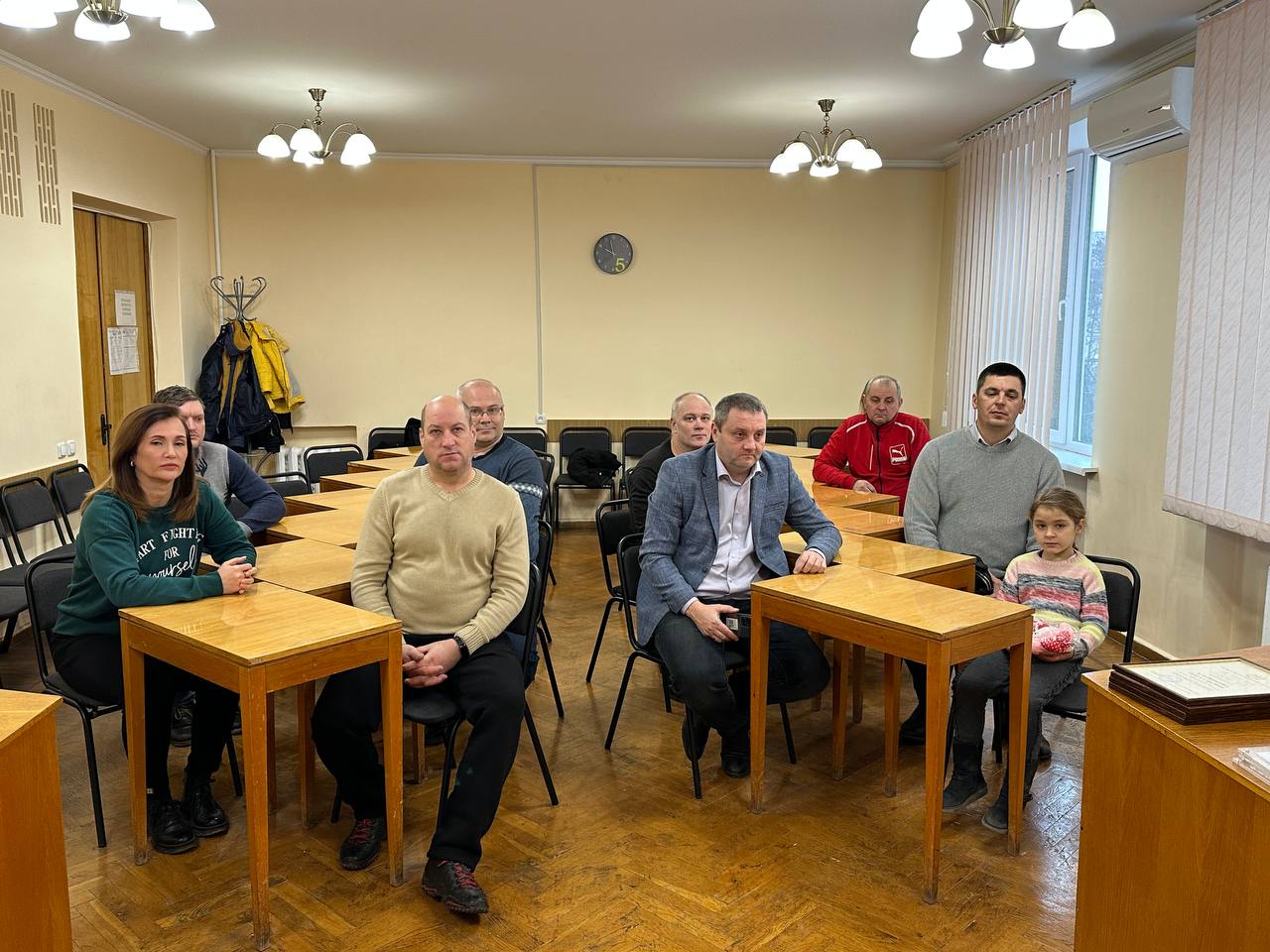 Привітання кращих енергетиків району з  професійним святом – Днем енергетика