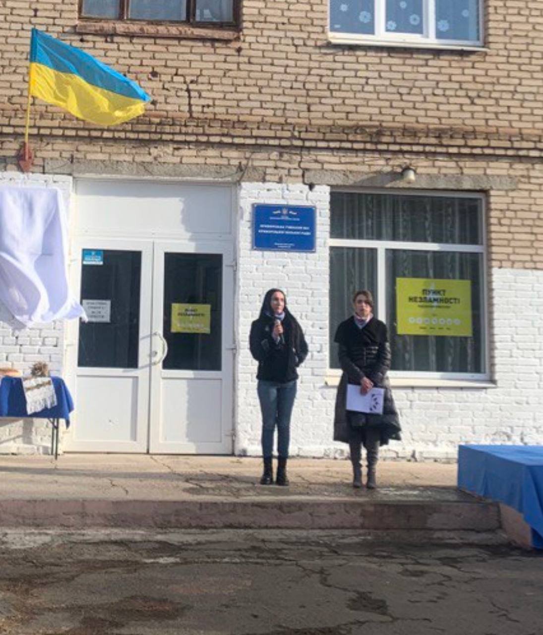 Урочисто відкрита меморіальна дошка загиблому Герою - Маханькову Михайлу