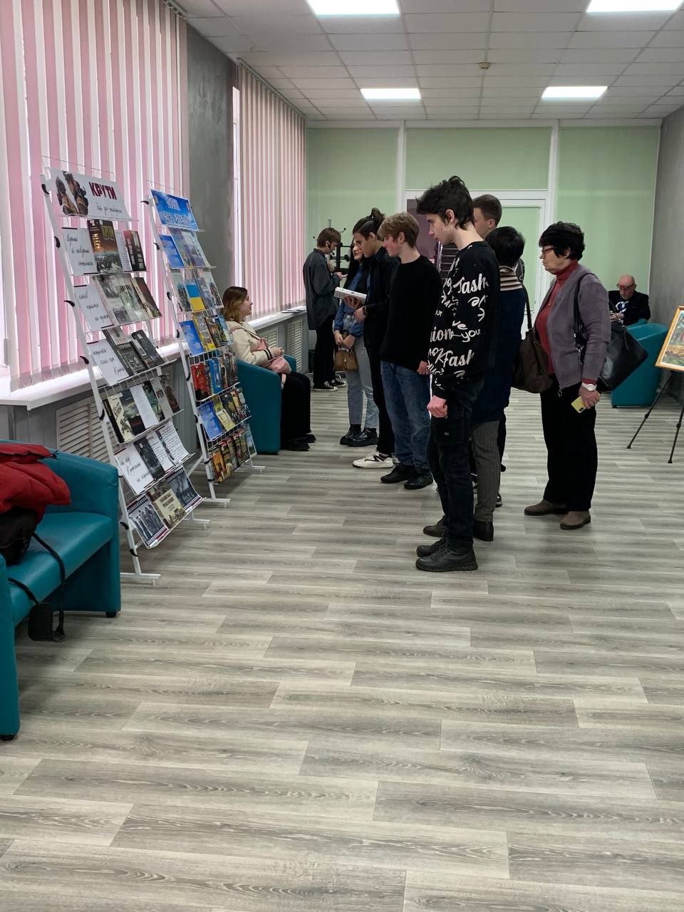 У ПК «Центральний» КМР відбувся захід «Бій за майбутнє» присвячений Дню Соборності та Дню памʼяті Героїв Крут