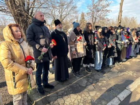 Відкриття меморіальної дошки в пам’ять про Артема Карповича