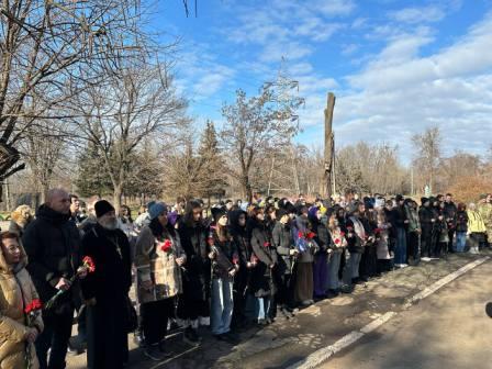 Відкриття меморіальної дошки в пам’ять про Артема Карповича