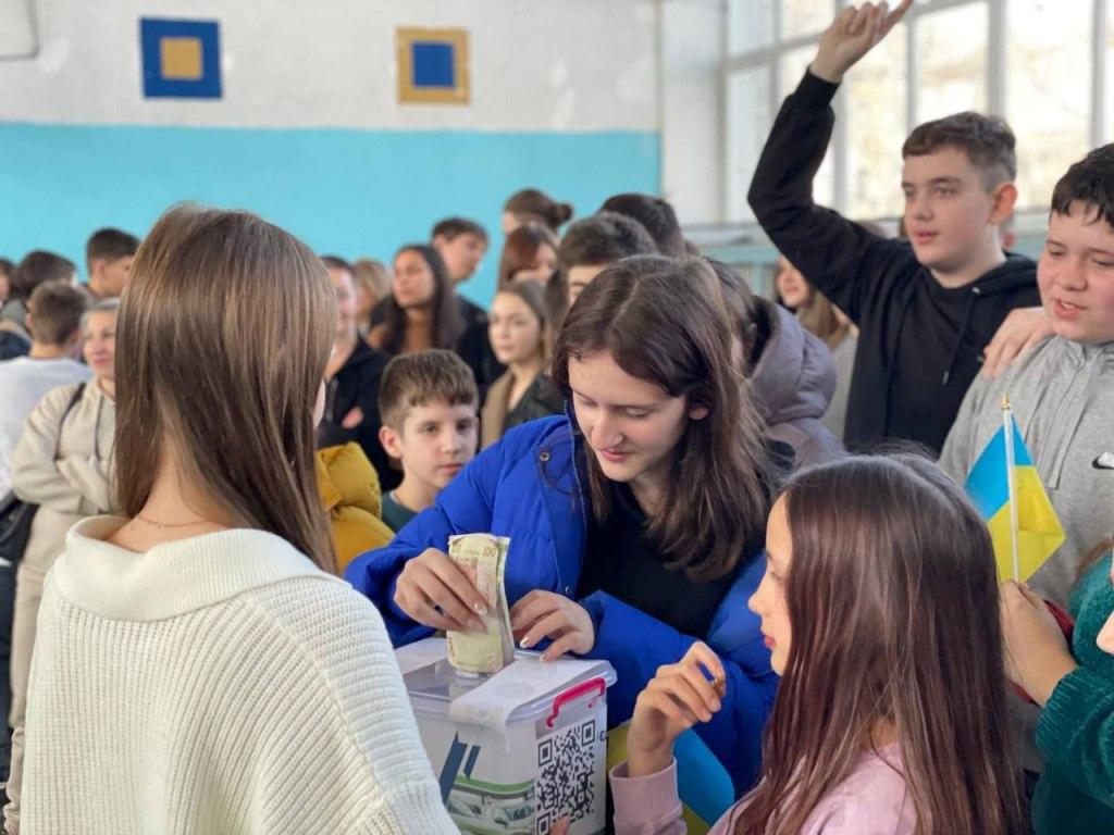 Криворізький ліцей №71 долучився до ініціативи ГО «Криворізька Асоціація «Арт-культура»