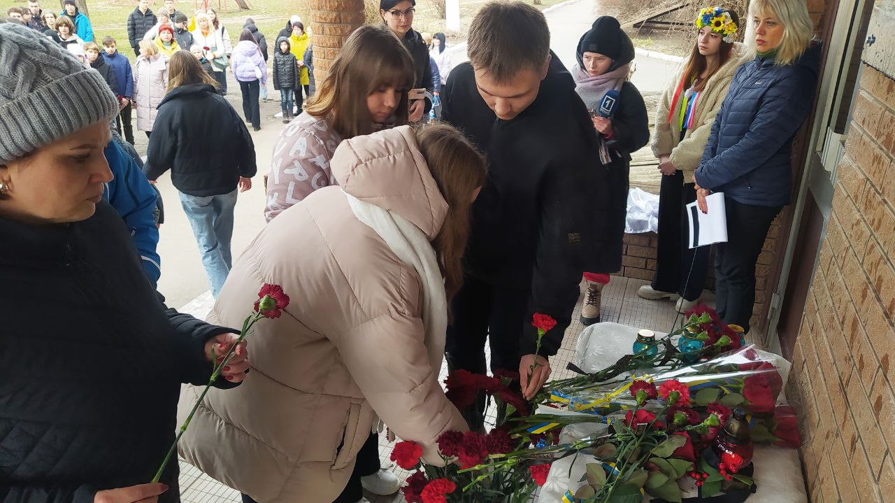 Відкриття меморіальної дошки Андрію Бузі