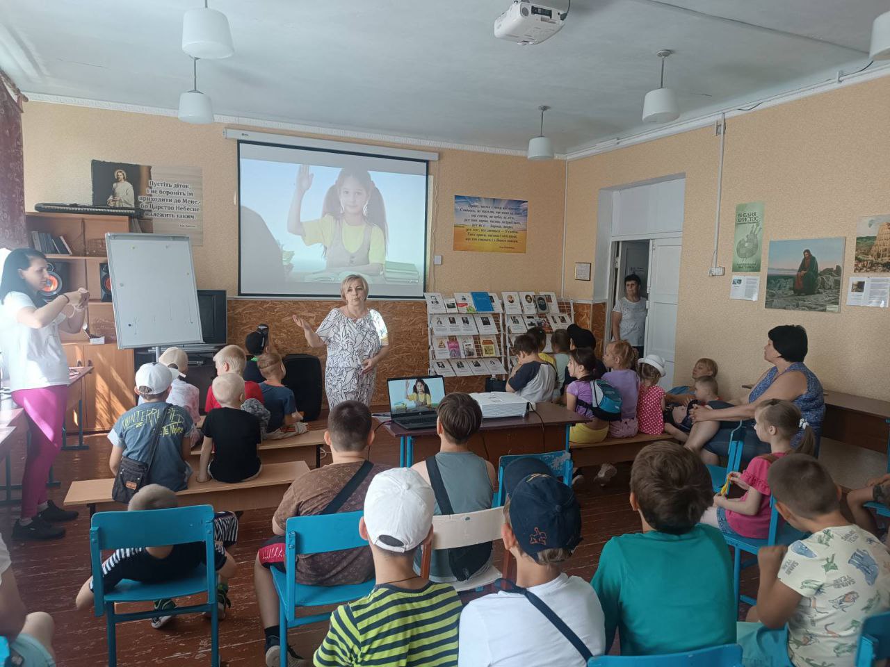 ДОЗВІЛЛЄВИЙ МАЙДАНЧИК