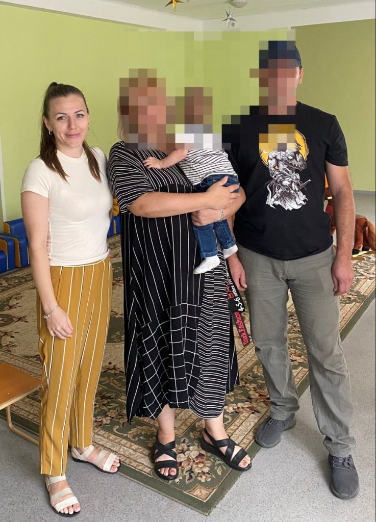 Організована передача дитини в прийомну сім’ю