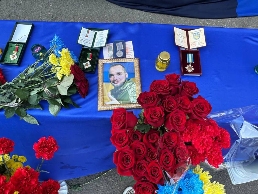 Відбулася церемонія відкриття 7 меморіальних дошок загиблим воїнам