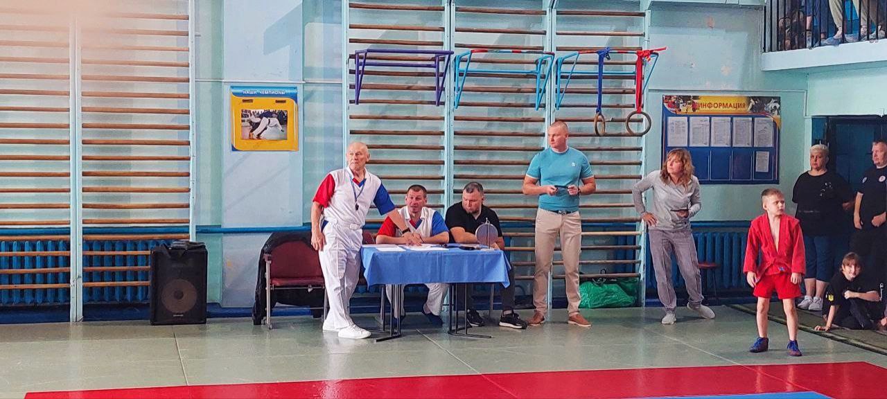 Розпочався чемпіонат міста з боротьби самбо серед юнаків та дівчат 2013-2014 років народження