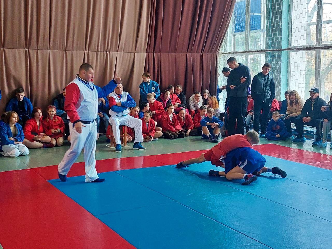Відбувся Чемпіонат міста з боротьби самбо серед юнаків та дівчат 2010-2011 років народження