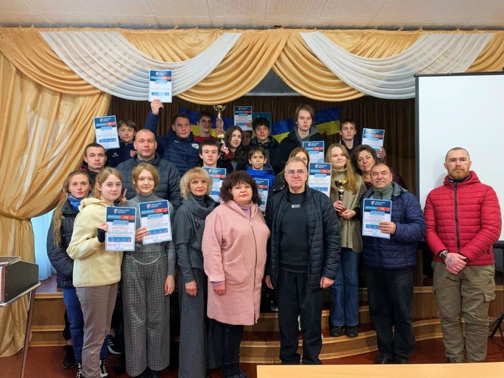  Церемонія нагородження переможців ІІ (районного) етапу змагань «Пліч-о-пліч всеукраїнські шкільні ліги»