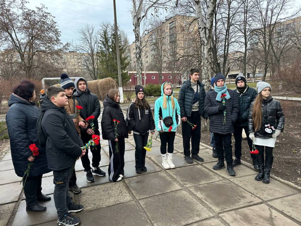  Відкриття меморіальних дощок Іваніна Олександра Олександровича та Ткаченка Андрія Миколайовича