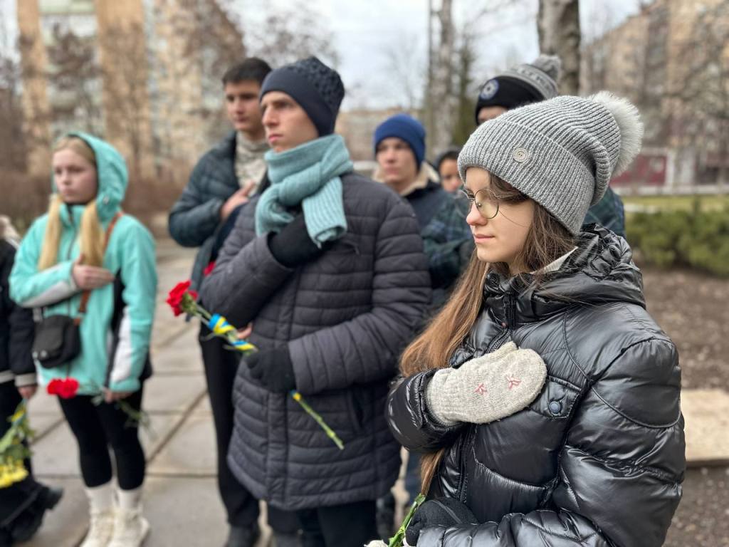  Відкриття меморіальних дощок Іваніна Олександра Олександровича та Ткаченка Андрія Миколайовича