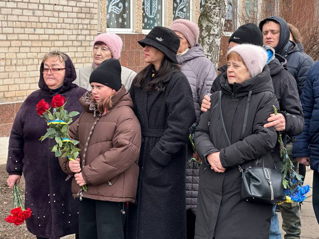  Відкриття меморіальних дощок Іваніна Олександра Олександровича та Ткаченка Андрія Миколайовича