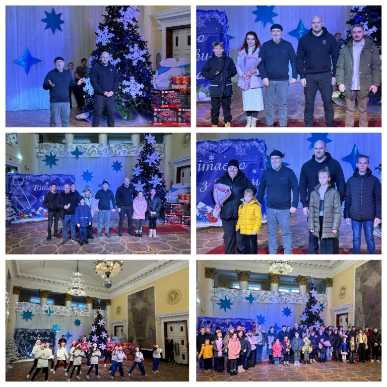 Урочиста передача будинків для створення дитячих будинків сімейного типу