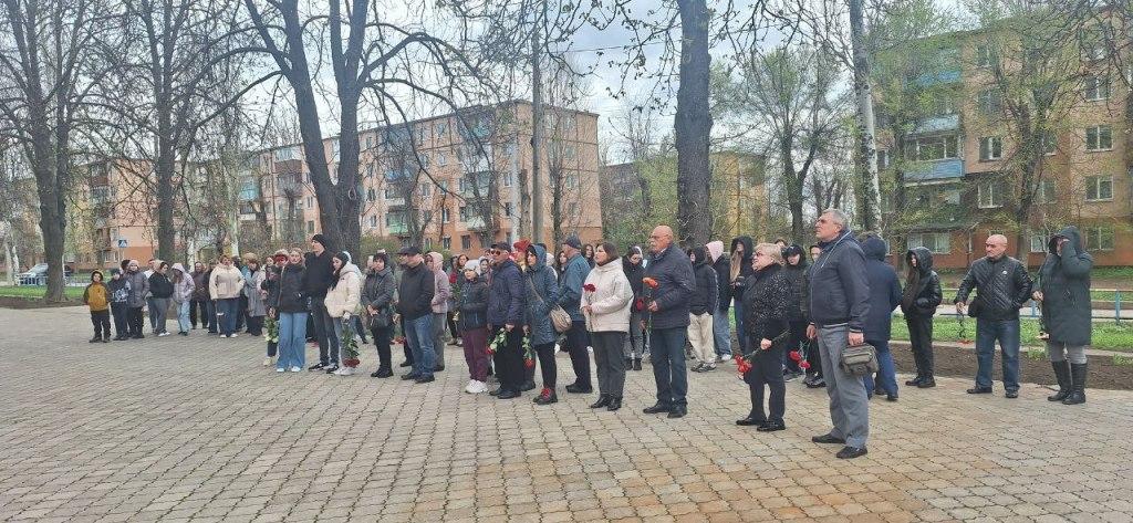 Відкриття меморіальної дошки Ростиславу Клименку