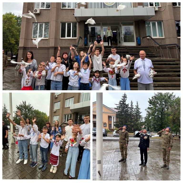 Пройшла урочиста церемонія підняття Державного Прапора