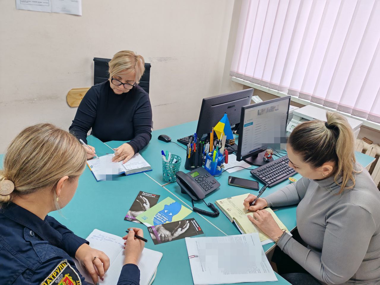 Робоча нарада   «Визначення спільних пріоритетів реагування на випадки домашнього насильства»