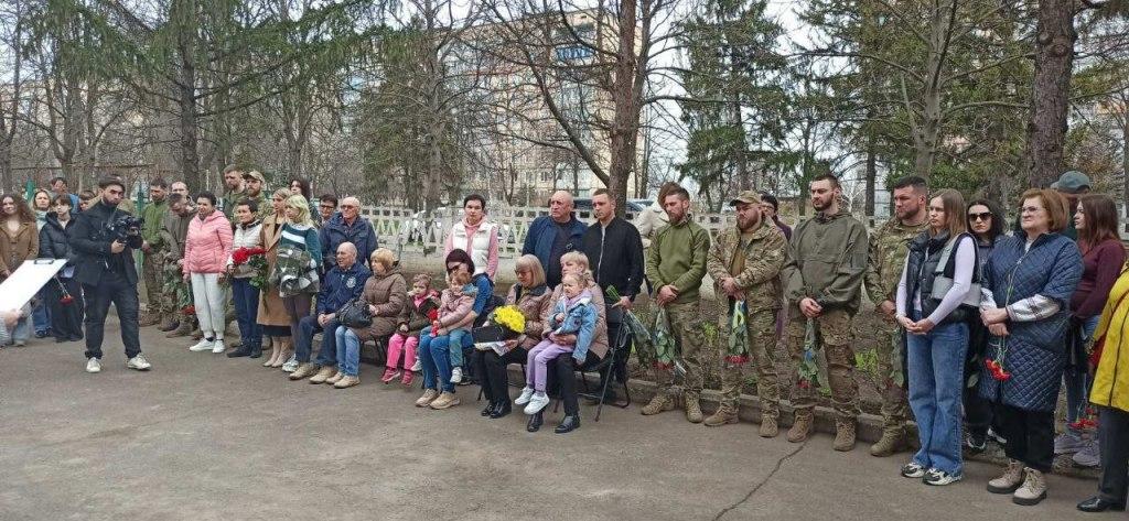 Відкриття меморіальних дошок загиблим воїнам Данилу Козлову, Євгенію Кашинському, Михайлу Баклагіну, Андрію Дробіленко